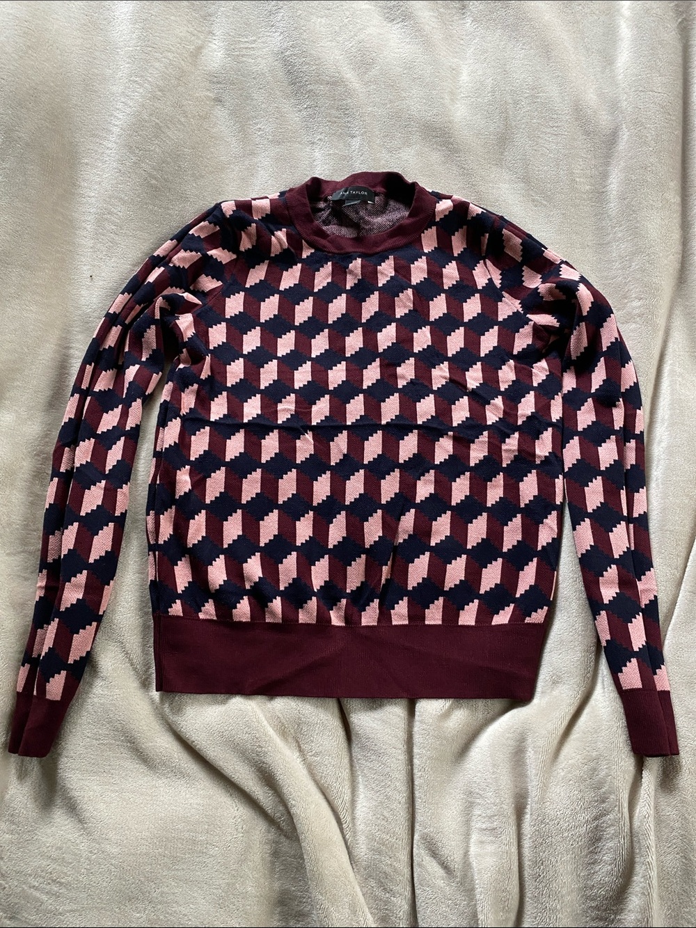 Ann Taylor Pink and Burgundy Geometric Pattern Sweater